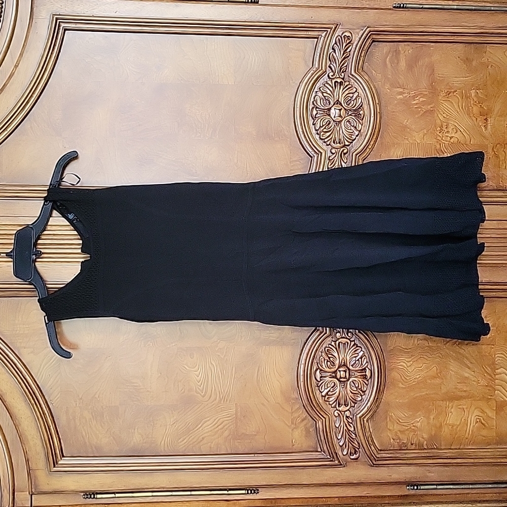 Lovely Ladies Cynthia Rowley Basic Black DRESS sz XS